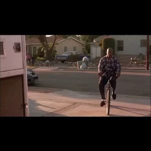 Meet your Posher, Victor